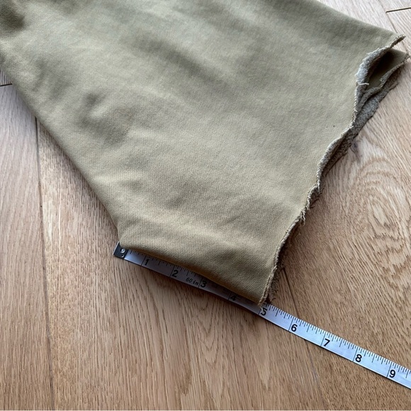 ARITZIA Tna Cozy AF Boyfriend Fleece TAN shorts -  S - Picture 12 of 15